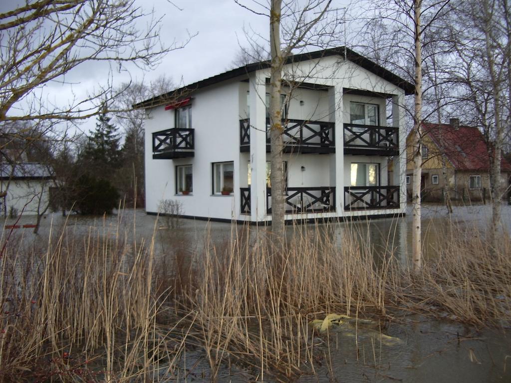Tuule Villa Kuressaare Bagian luar foto