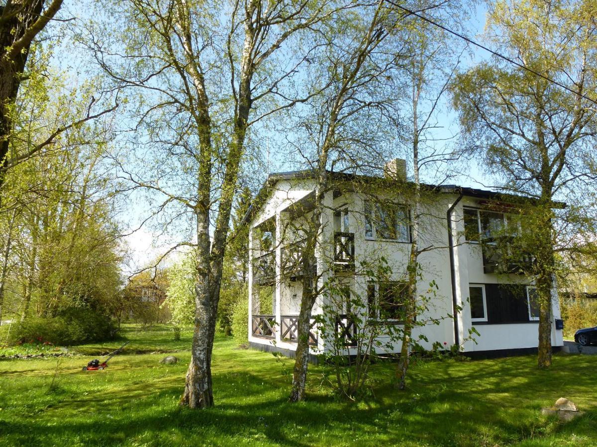 Tuule Villa Kuressaare Ruang foto