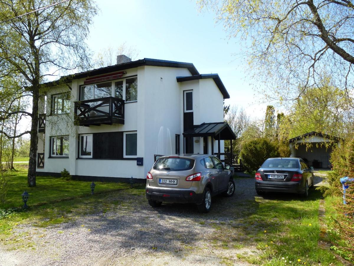 Tuule Villa Kuressaare Ruang foto